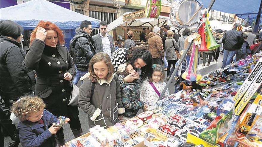 Más de 150 vendedores se quedan fuera de la Fira de Santa Caterina de Vila-real