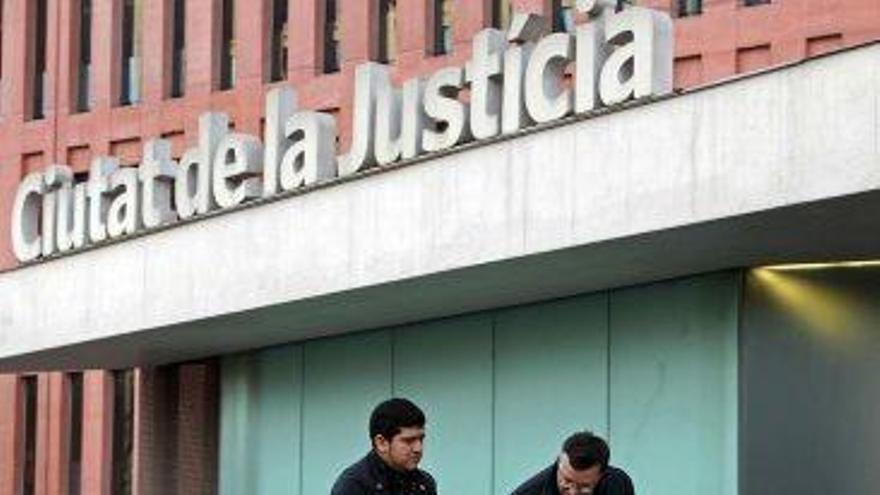 Fèlix Millet, ahir, arribant a la Ciutat de la Justícia