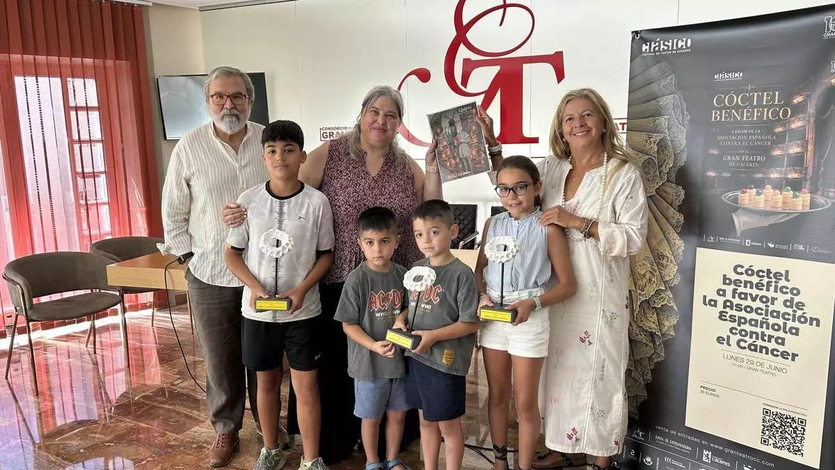 El Festival de Teatro Clásico de Cáceres culmina con entrega de premios, cóctel benéfico y teatro infantil