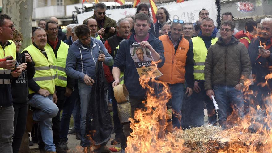 Las organizaciones agrarias sacan músculo en el centro de Huesca