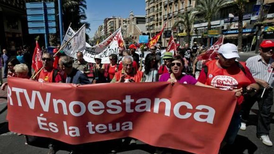 Trabajadores de RTVV en Alicante, manifestándose el pasado 1 de mayo