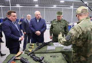 Polonia, Lituania, Letonia y Estonia acusan a Lukashenko de efectuar un "ataque híbrido" a sus fronteras