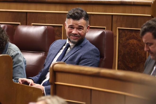 Rufián se descarta para liderar una lista estatal de izquierdas y limita su papel a candidato en Catalunya