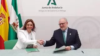 La Junta firma un protocolo para construir un centro de salud en Playamar