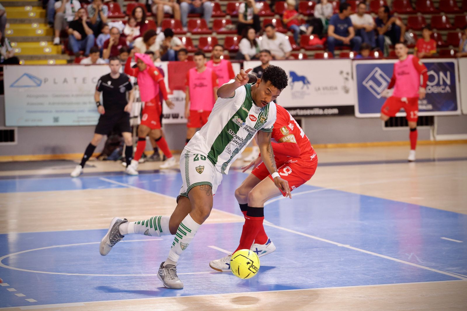 El Córdoba Futsal - Jimbee Cartagena, en imágenes