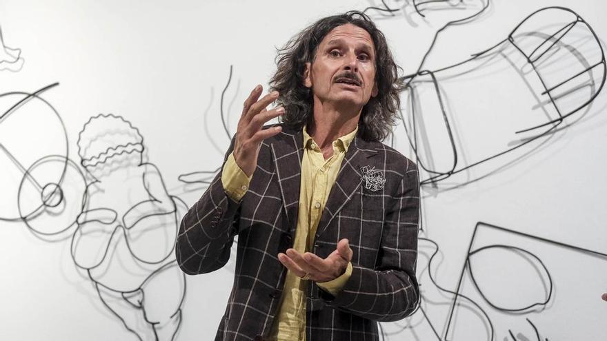 Octavio Floreal compendia 40 años de "mitología artística" en la muestra ‘Indágine IX’26’