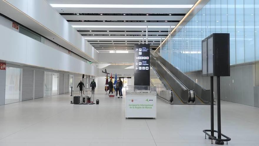 Las instalaciones del aeropuerto de Corvera están preparadas para la inauguración.