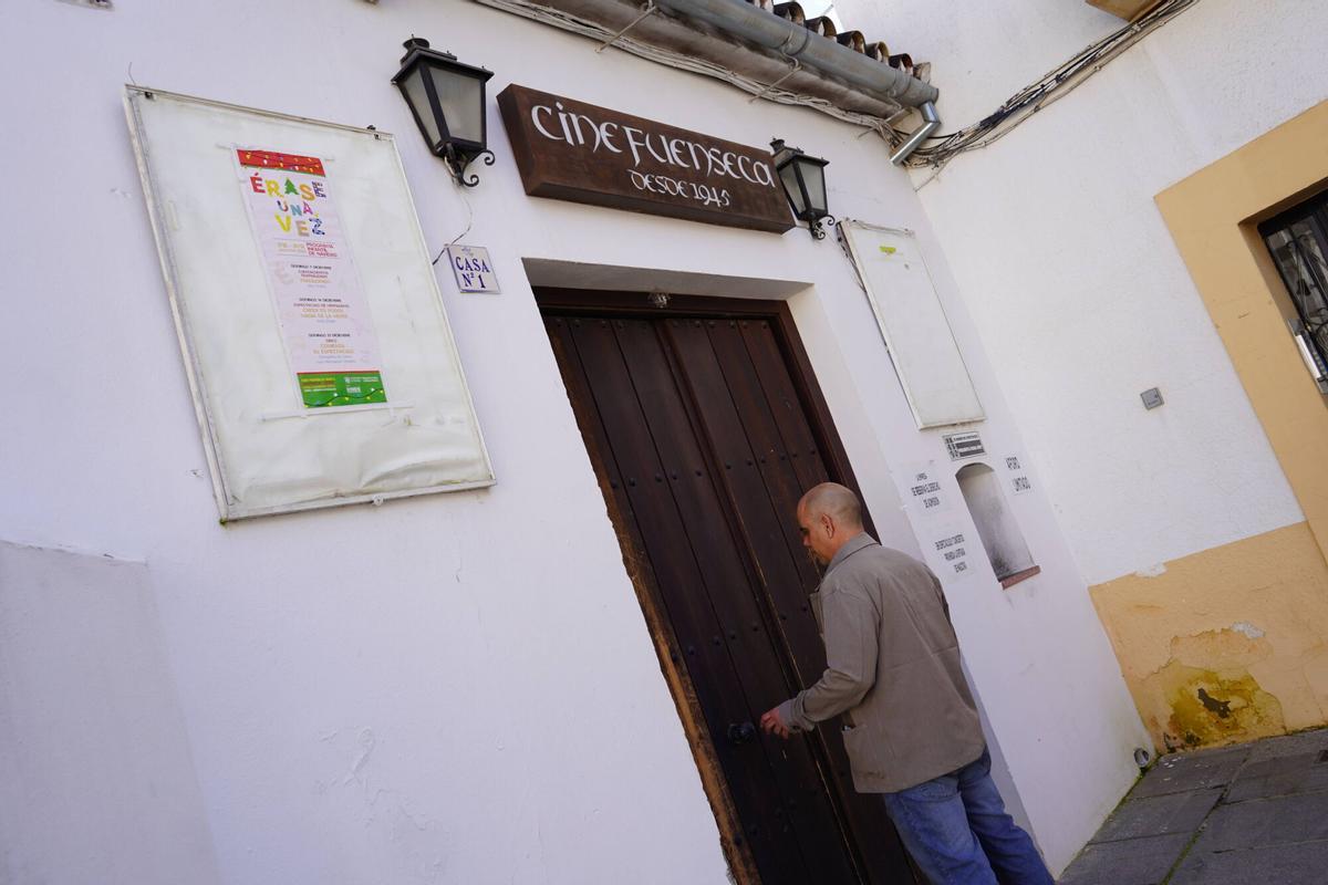 Antonio Amil , Gerente de los cines FUENSECA, DELICIAS Y OLYMPIA