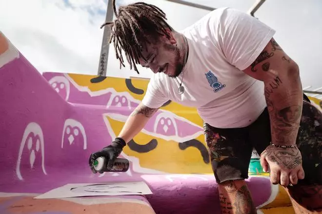 Joel McFly, artista urbano