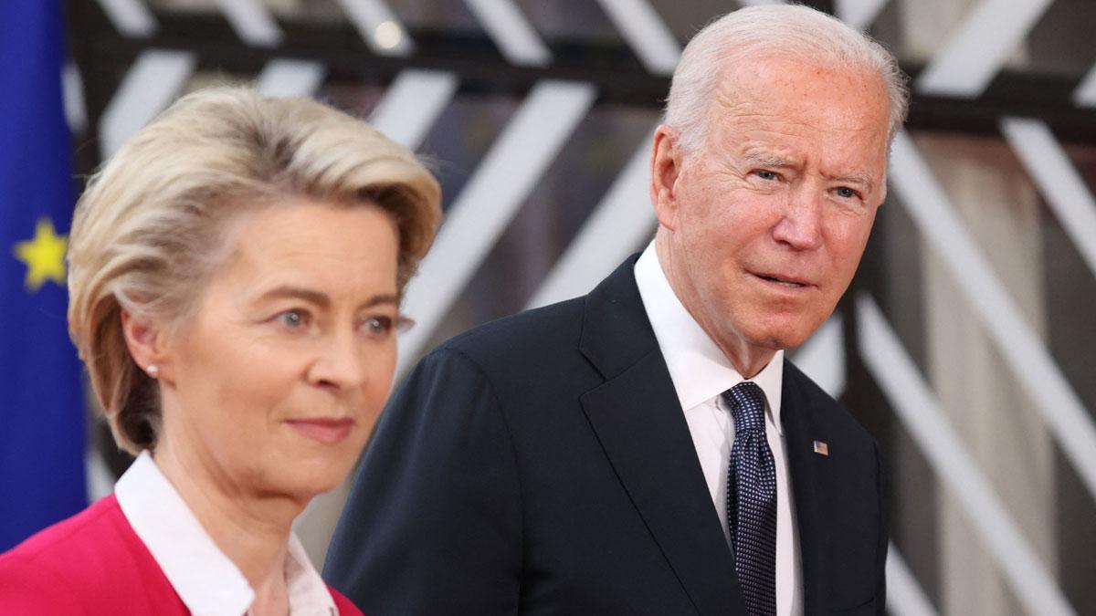 Ursula von der Leyen y Joe Biden.