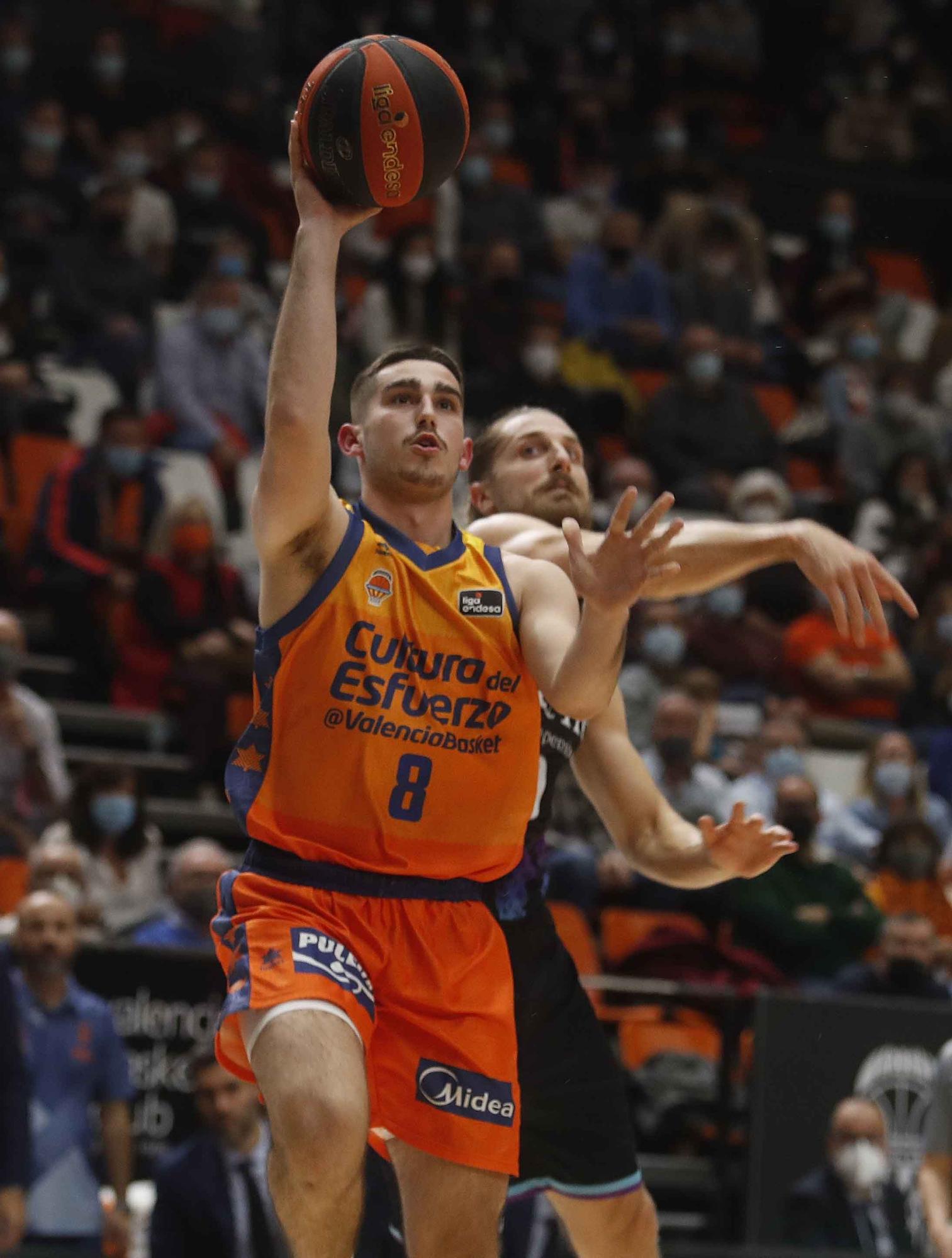 Espectacular remontada de Valencia Basket frente al Surne Bilbao