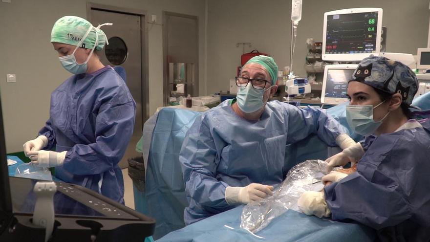 El Hospital Reina Sofía, líder regional en tratamientos de hernias complejas