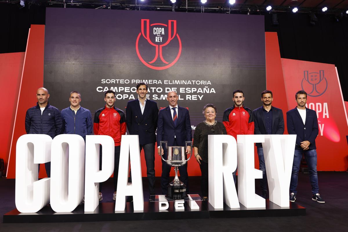 Una imagen del sorteo de la primera ronda de la presente edición de la Copa del Rey