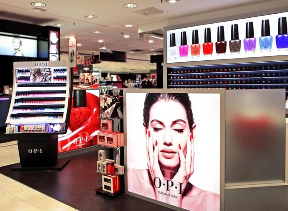 Una imatge del nou OPi Nail Bar que acaba d’obrir les portes a El Corte Inglés de la Diagonal de Barcelona.