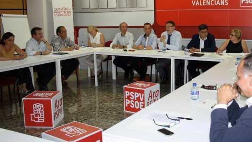 Imagen de ayer de la permanente del PSPV.