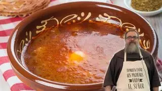 Fray Ángel, cocinero: “La sopa de ajo más rica no se hace con aceite, sino con 120 g de tocino y 3 yemas de huevo”