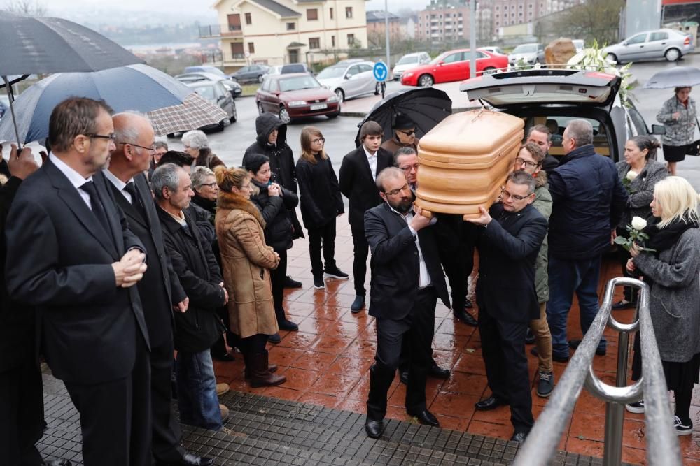 Funeral de Aurelia Díaz, una de las fallecidas en el incendio de El Berrón