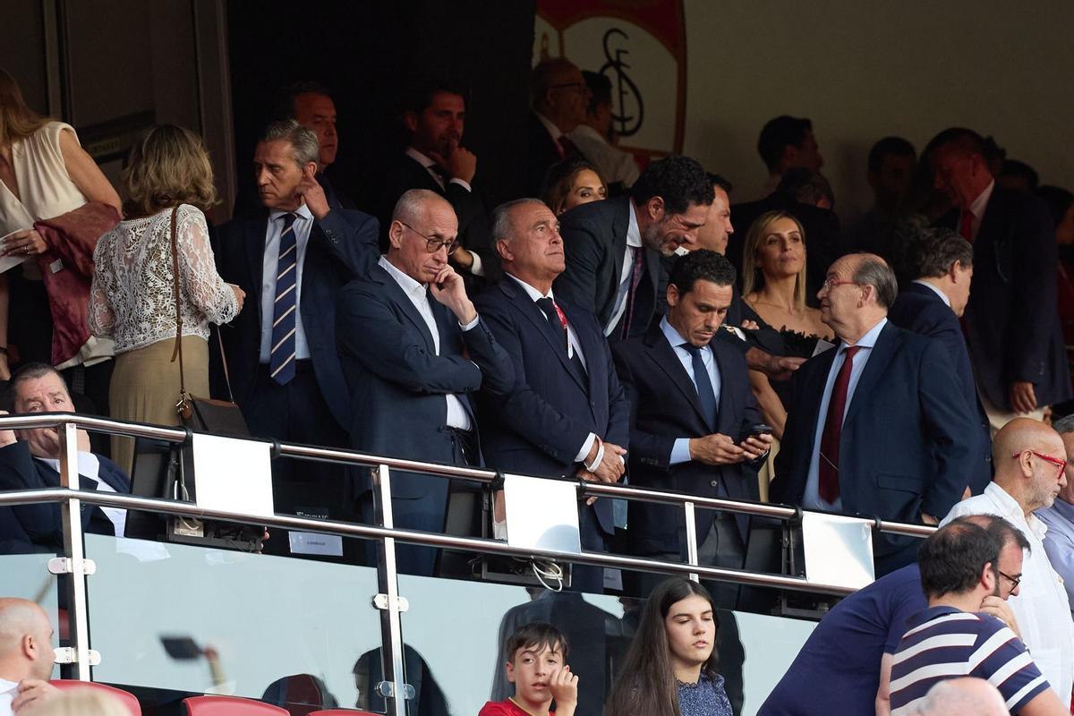 Sevilla FC - FC Barcelona, el partido de la jornada 38 de LaLiga EA Sports, en imágenes.