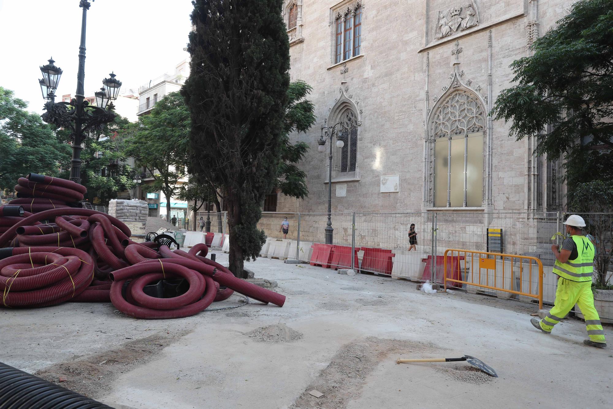 Avanzan las obras en el entorno del Mercado Central