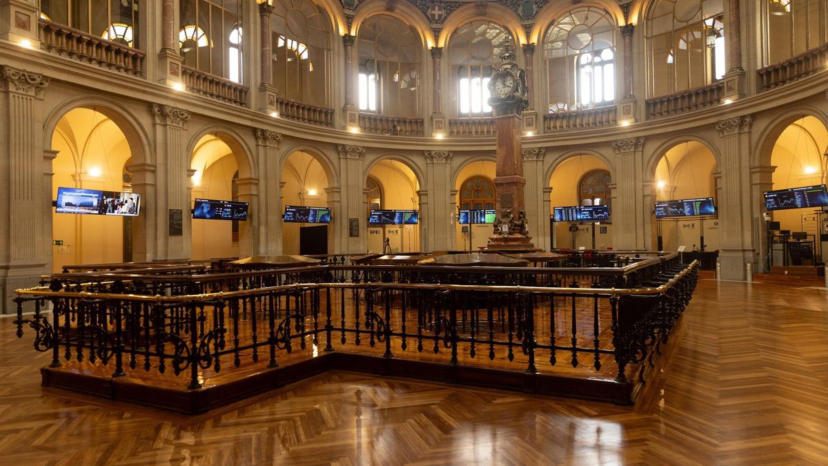 El Ibex 35 se sitúa en los 15.121, a la espera de Nvidia y pendiente de Trump