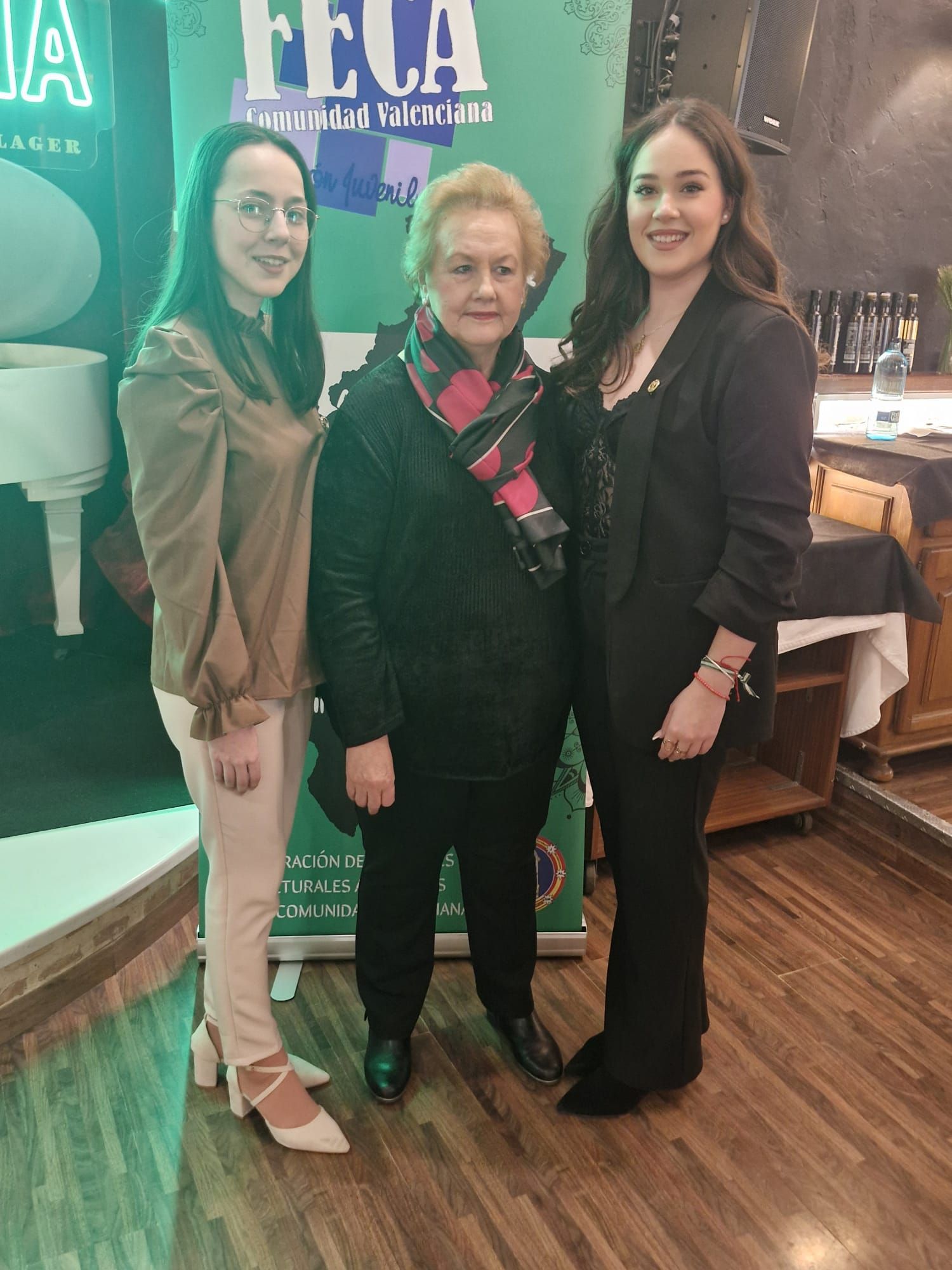 Paterna celebra el día de Andalucía con un homenaje a Granada