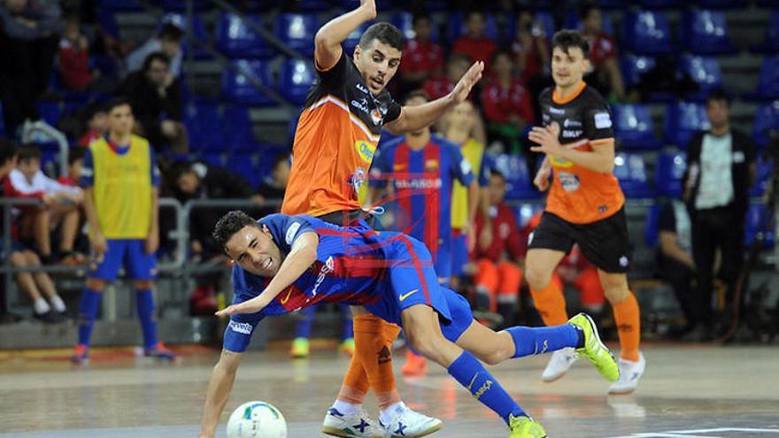 Hamza, en un partido de esta temnporada con el Aspil frente al Barcelona.