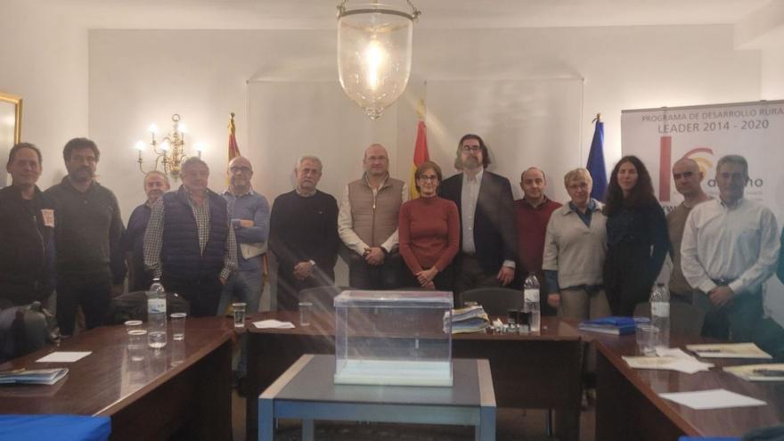 Un momento de la asamblea general de la Asociación para el Desarrollo Rural Comarcal de la Hoya de Huesca. | ADESHO