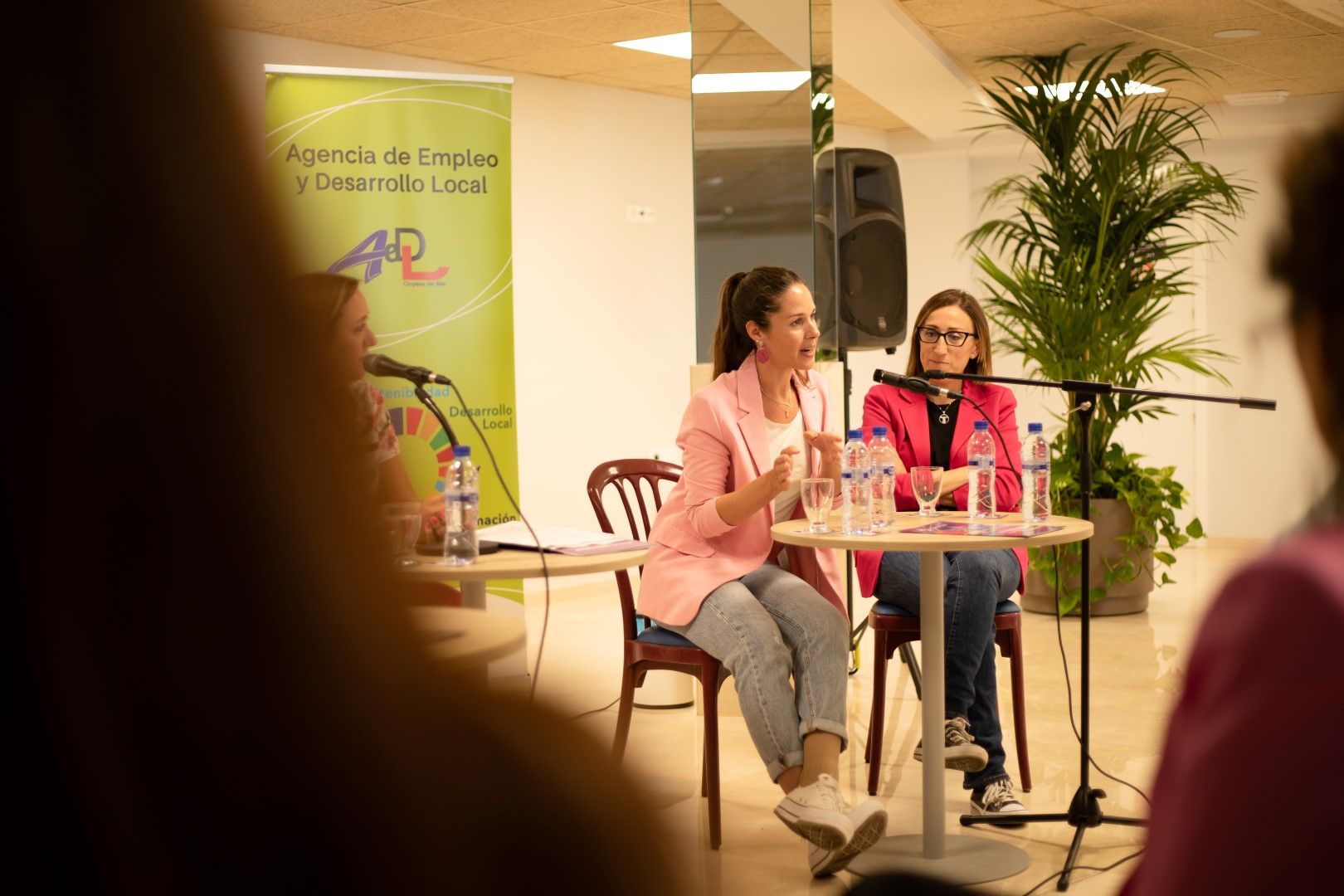 Todas las fotos del congreso de mujeres empresarias y emprendedoras en Orpesa