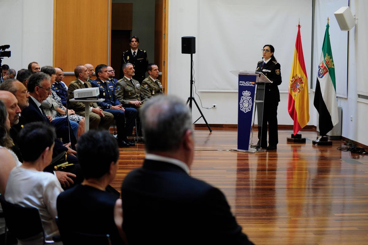 Las imágenes del homenaje en Badajoz a las víctimas del terrorismo