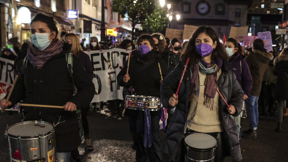 Asturias muestra su rechazo a la violencia contra las mujeres: todas las protestas por concejos