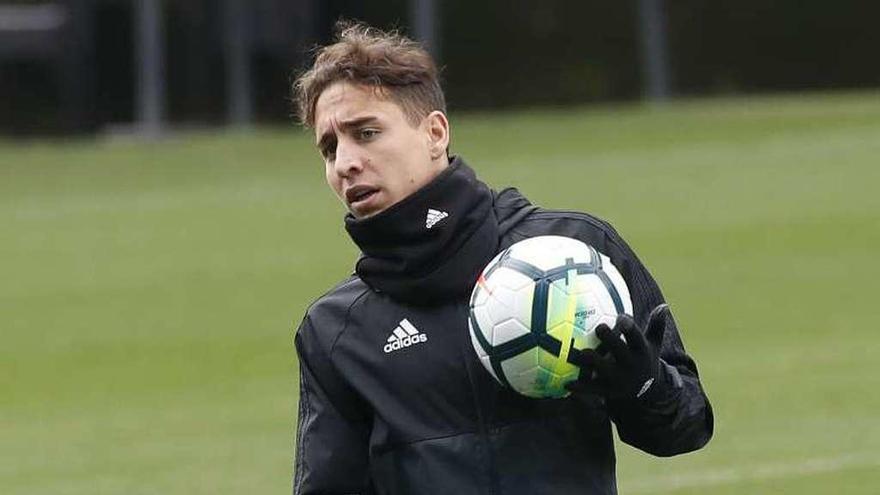 Emre Mor durante un entrenamiento del Celta. // Ricardo Grobas