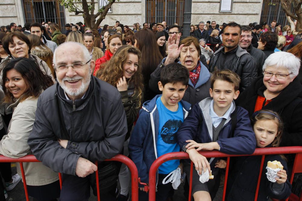 Búscate en la mascletà del 3 de marzo