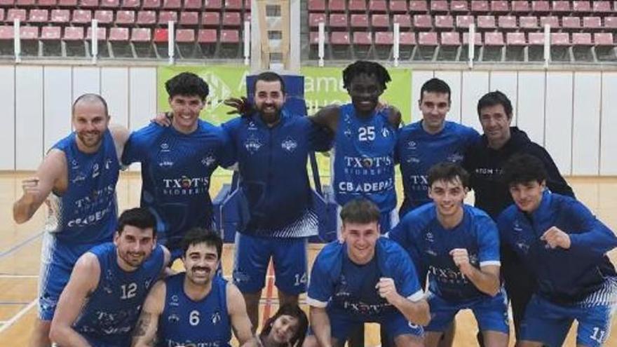 Pluja de cistelles solidàries de l'Adepaf Txots per a la investigació del càncer infantil