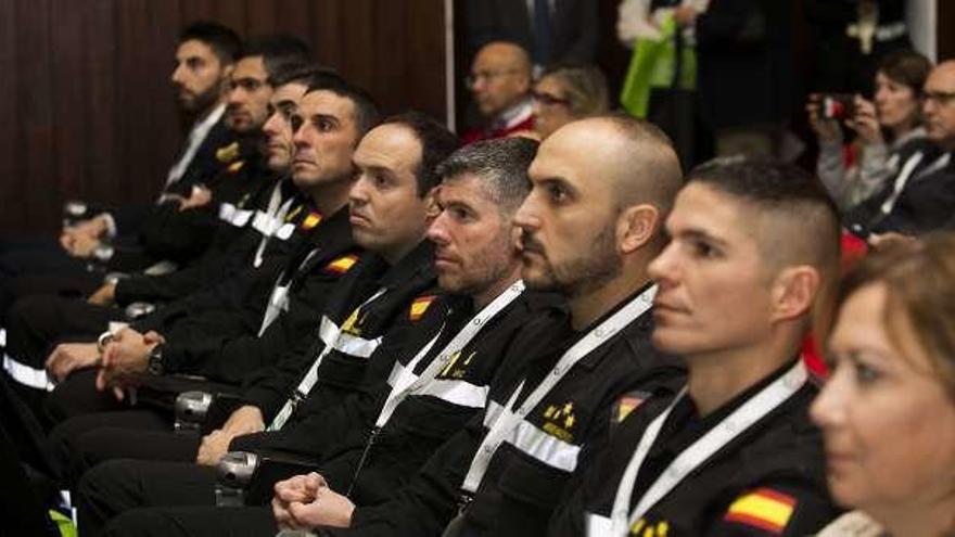 Asistentes al Congreso Internacional de Seguridad, ayer en el salón de actos de la Escuela de Minas de Oviedo.