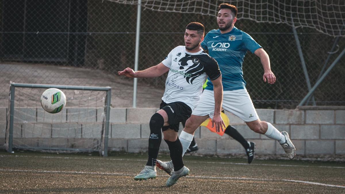 El Deportivo Ontinyent y el Benigànim en el partido de la pasada jornada.