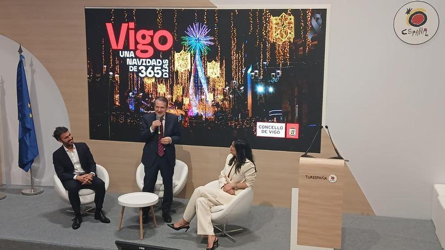 Vigo exhibe al mundo en Fitur su potencial iluminada por su Navidad: «Es el fenómeno de turismo emergente más importante»