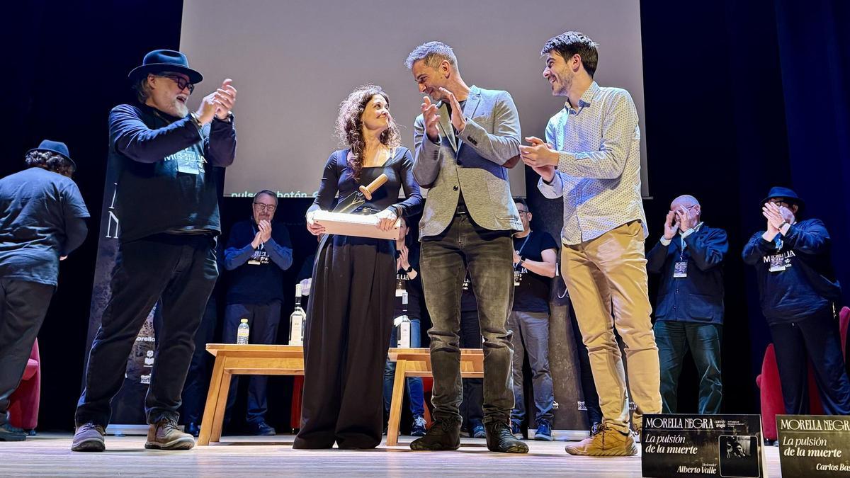 Ana Prieto y Pablo Escribano reciben el Premio Tuber Melanosporum 2026 que concede el festival Morella Negra com la Trufa.