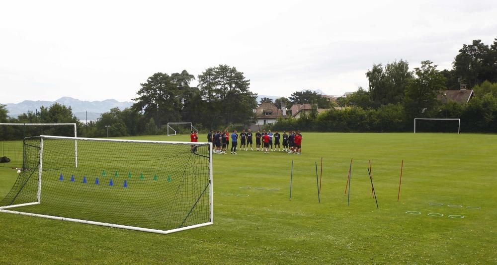 Alemany y Murthy, atentos al entrenamiento