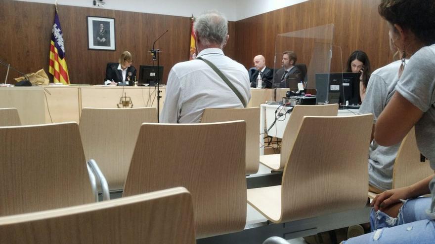 El conductor que arrolló y mató a los dos ocupantes de un ciclomotor en 2019 reconoce haber bebido