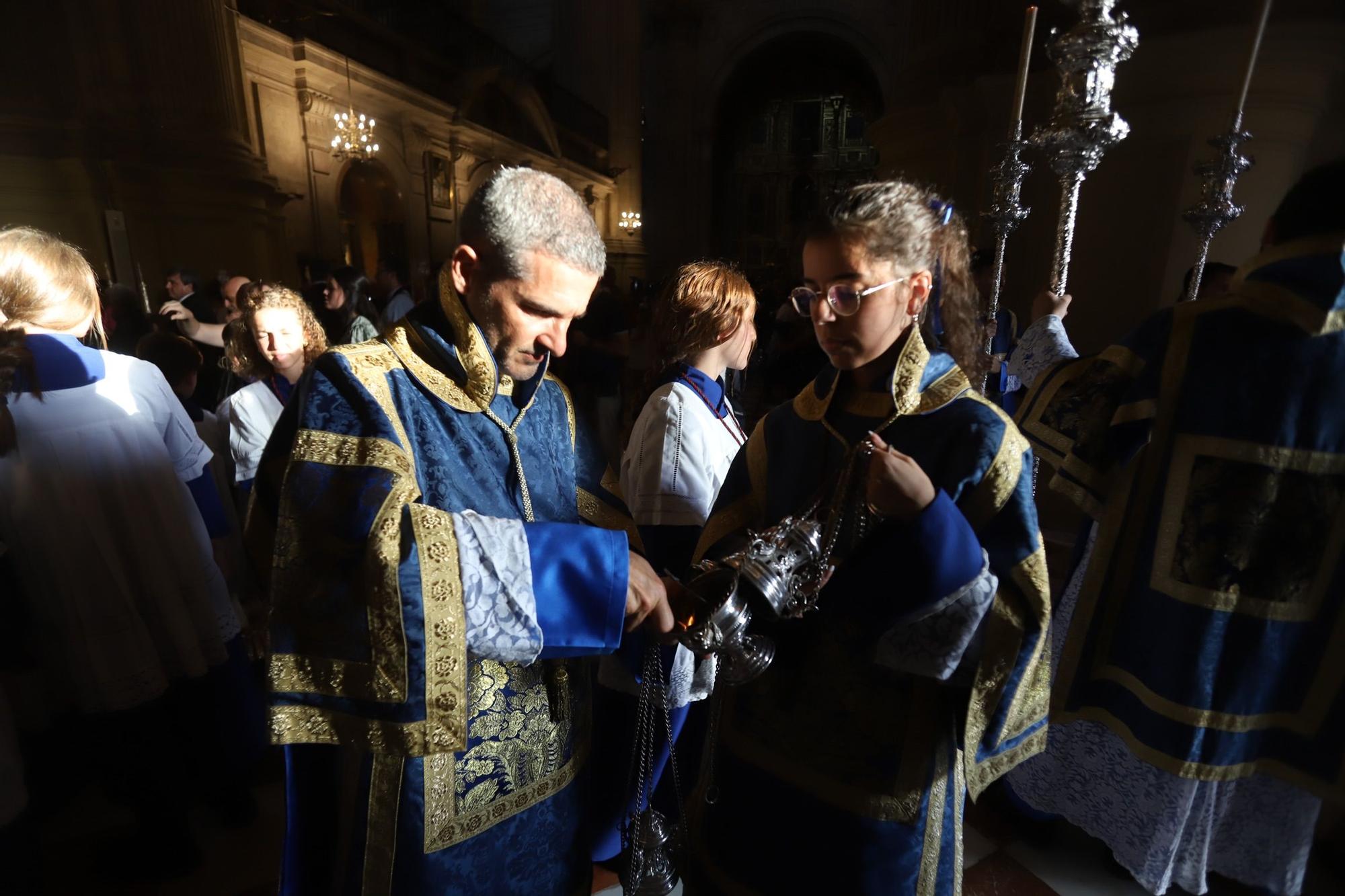 La patrona de Málaga, la Virgen de la Victoria, vuelve a procesionar por las calles de la ciudad