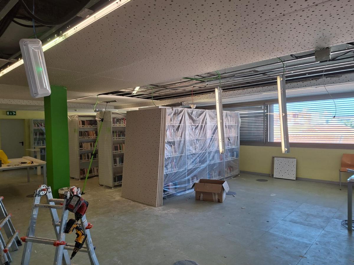 Las obras para reabrir la biblioteca comenzaron hace 12 días