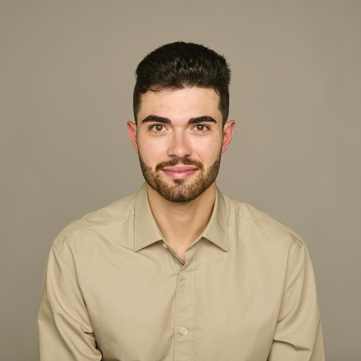 Alejandro Cazón Flores.
