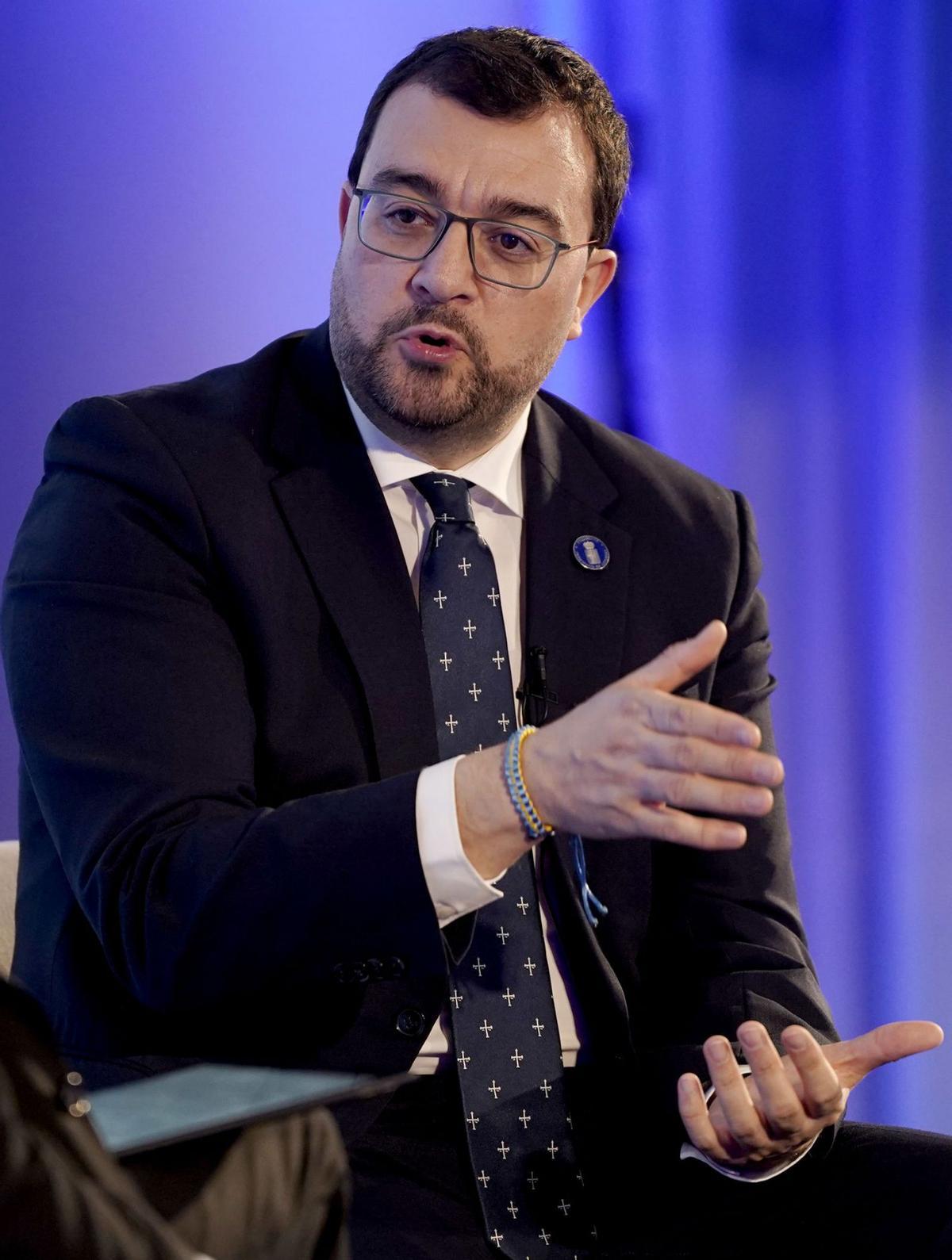 Barbón reclama un consens polític per solucionar la crisi d’habitatge