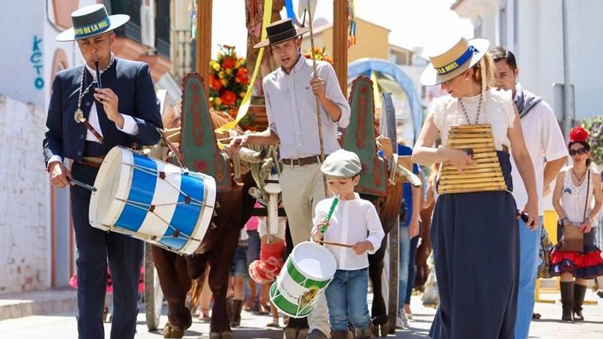 La Romería de San Juan el domingo 16 de junio marca el inicio de las fiestas de Arroyo de la Miel.