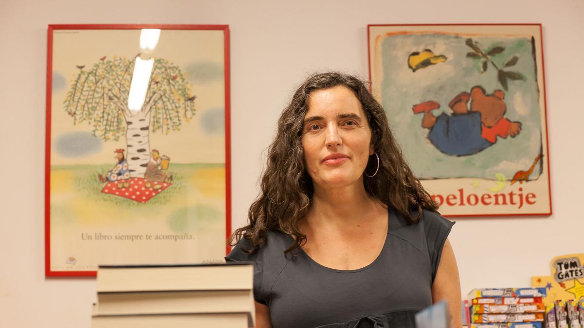 La propietaria de la librerIa Casa Anita Oblit Baseiria.