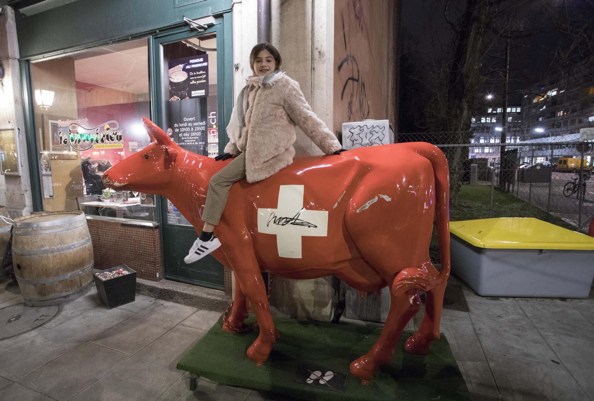 El viaje de las falleras mayores de València a Suiza y la ONU