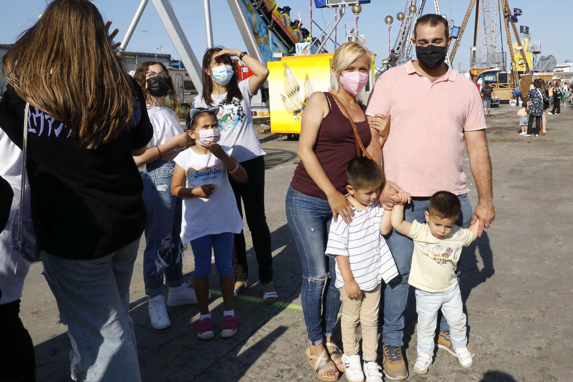 Arranca la diversión en las atracciones de Naval Gijón