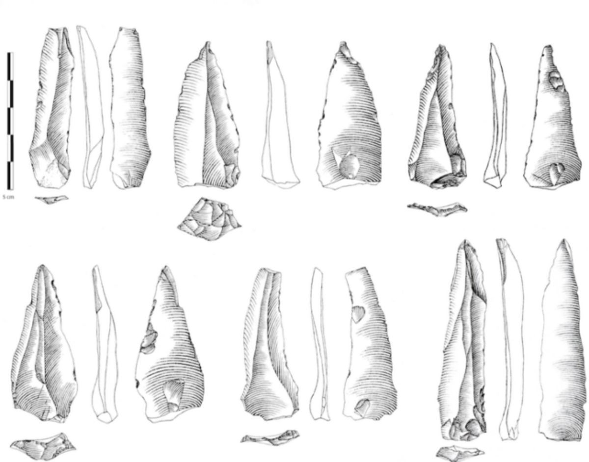 Ejemplos de puntas y cuchillas en antiguos artefactos y herramientas de piedra confeccionados por humanos primitivos en lo que actualmente es el Líbano.