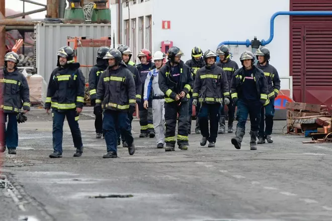 Simulacro de incendio en un buque en el Puerto de La Luz
