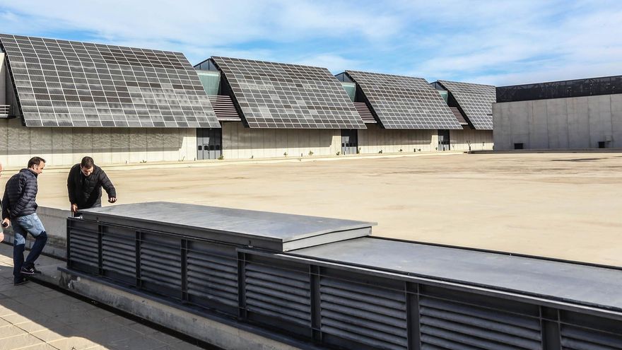 Dolón calienta la polémica por la posibilidad de una segunda desaladora en Torrevieja con una moción de rechazo